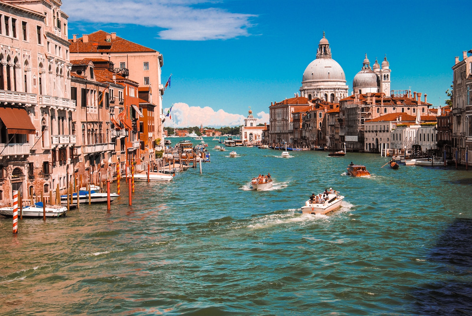 Places to Visit in ,Venice Grand Canal, Italy